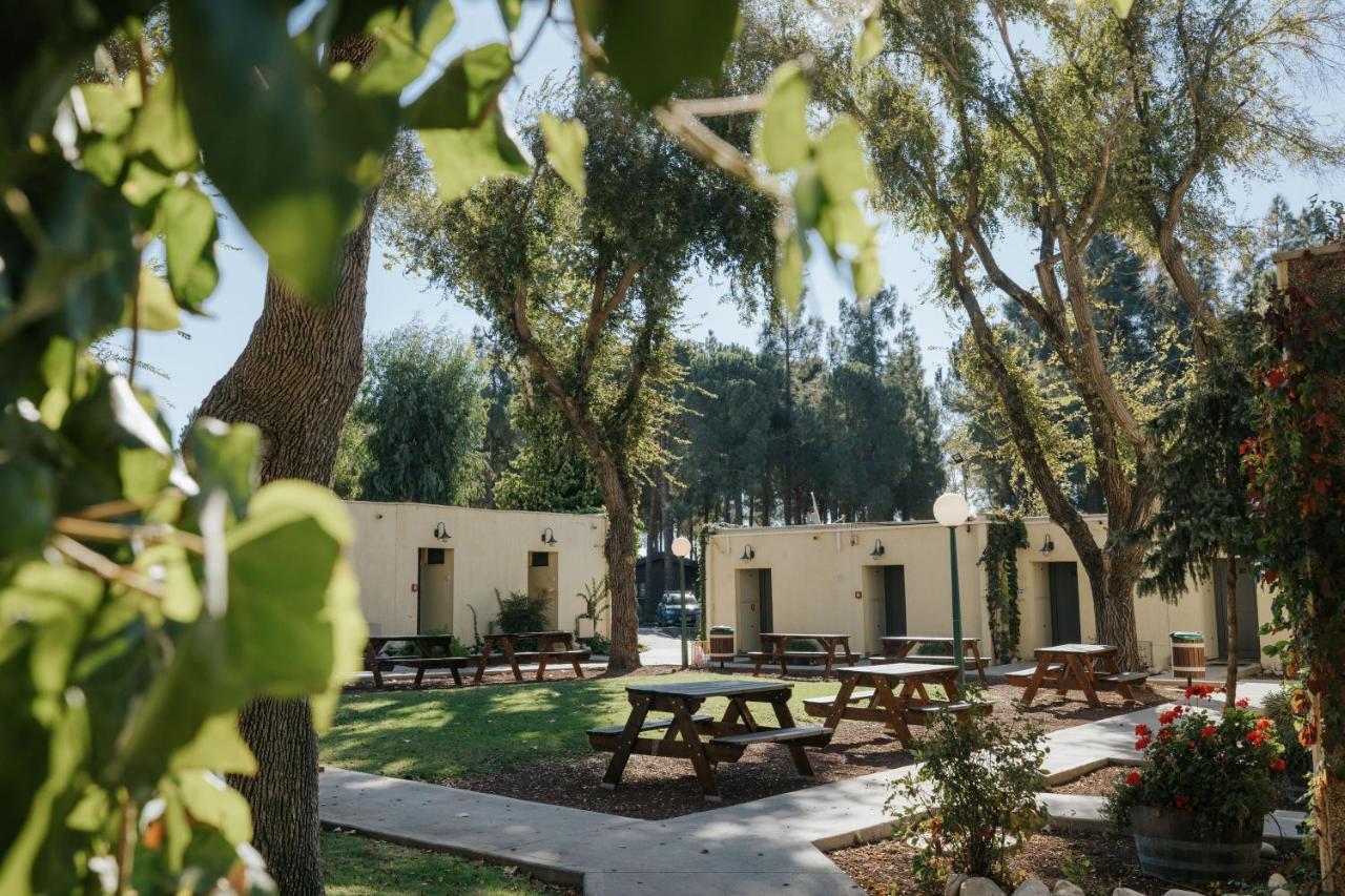 Kibbutz Ortal Tourism Hotel Екстериор снимка