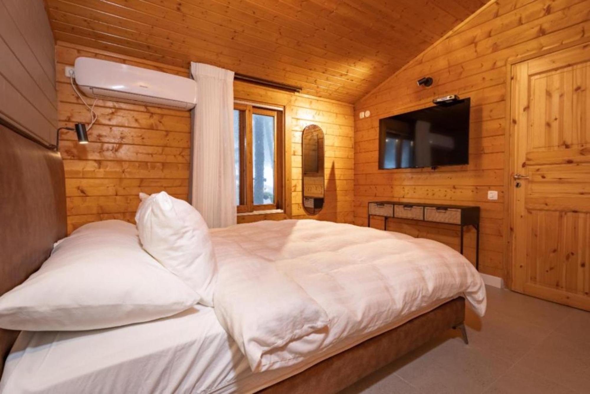 Kibbutz Ortal Tourism Hotel Стая снимка